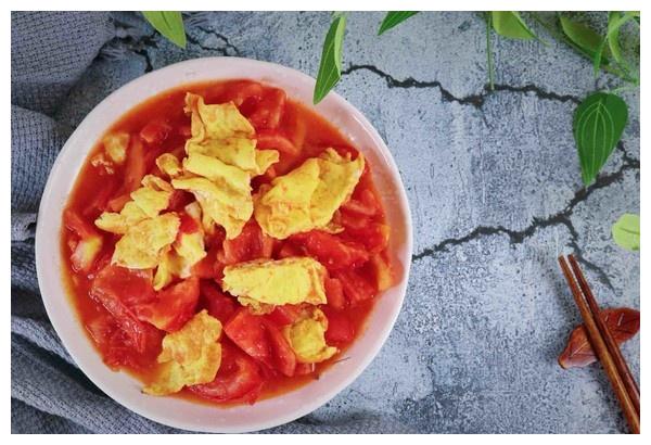 番茄炒蛋酸甜滋味如何调配?糖醋比例详解及烹饪小贴士